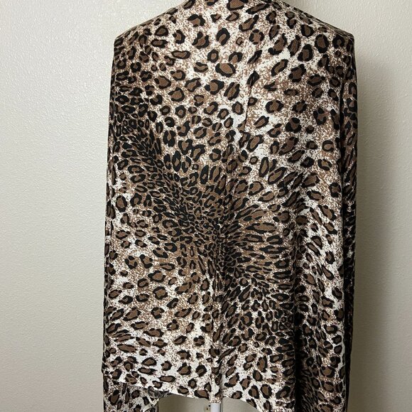 NWOTLarge  Scarf Wrap Animal Print Fringe - Picture 2 of 5